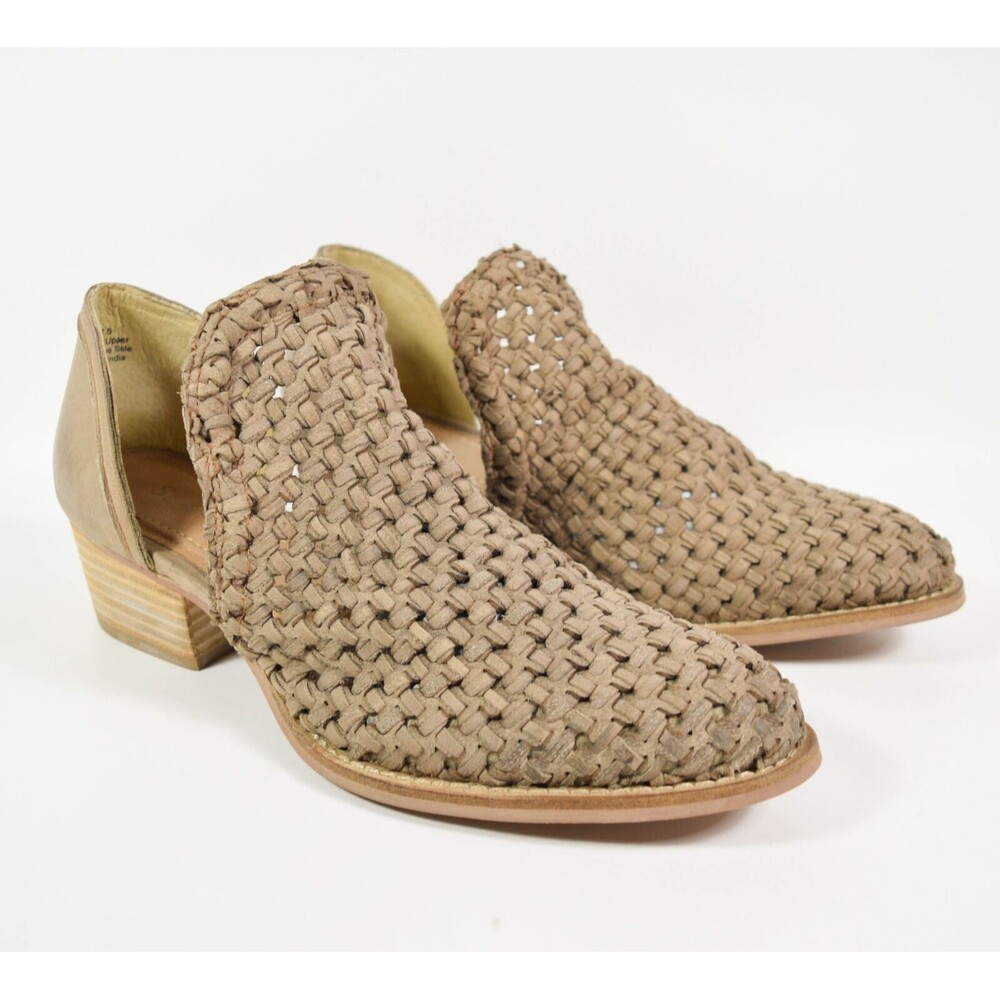 Slayte Kate Taupe Woven Leather Slip On Cut Out Bootie Ankle Boots Sz 7.5